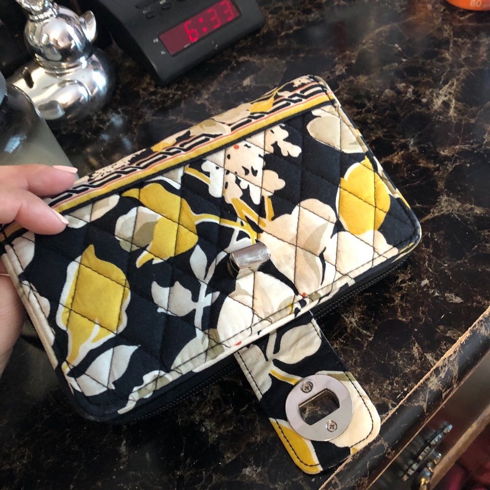 Beautiful wallet 🤗 - Picture 7 of 7